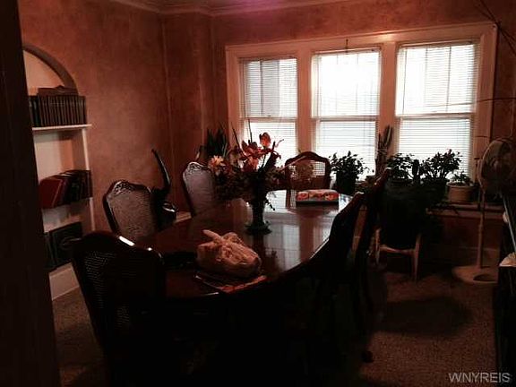 5th image of 2424 Weston Ave