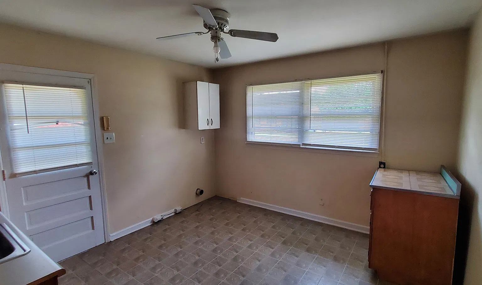 2 Bedroom Duplex — Photo 3