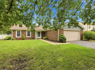 11715 Rush Dr, Fishers, IN 46038