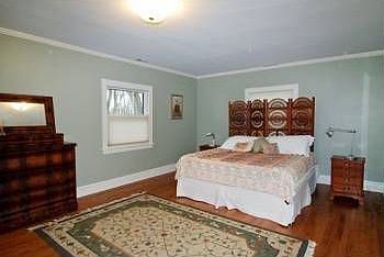 5th image of 1043 Lathrop Ave