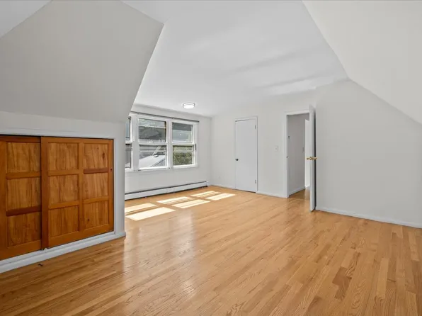 2710 Edgehill Avenue image 18 of 30