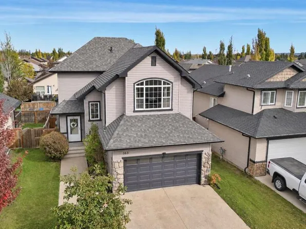 163 SW Wiley Cres, Red Deer, AB T4N 7G7
