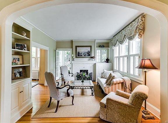 5th image of 25 Albemarle Ave