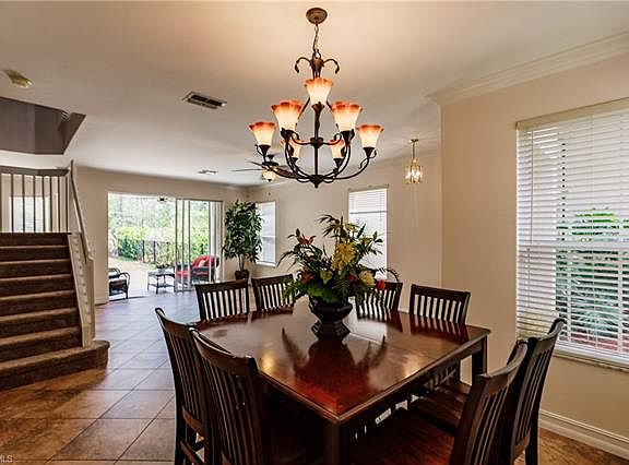 4th image of 2374 Butterfly Palm Dr