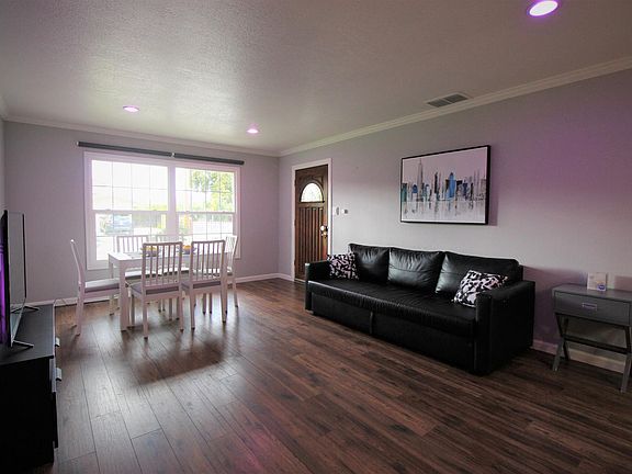 4th image of 1126 Windermere Ave