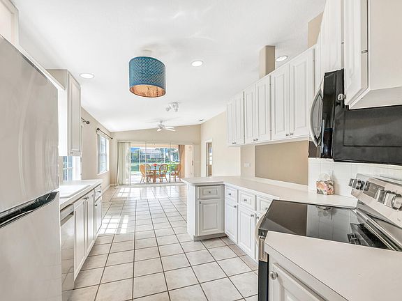 New Stainless Kitchen Appliances