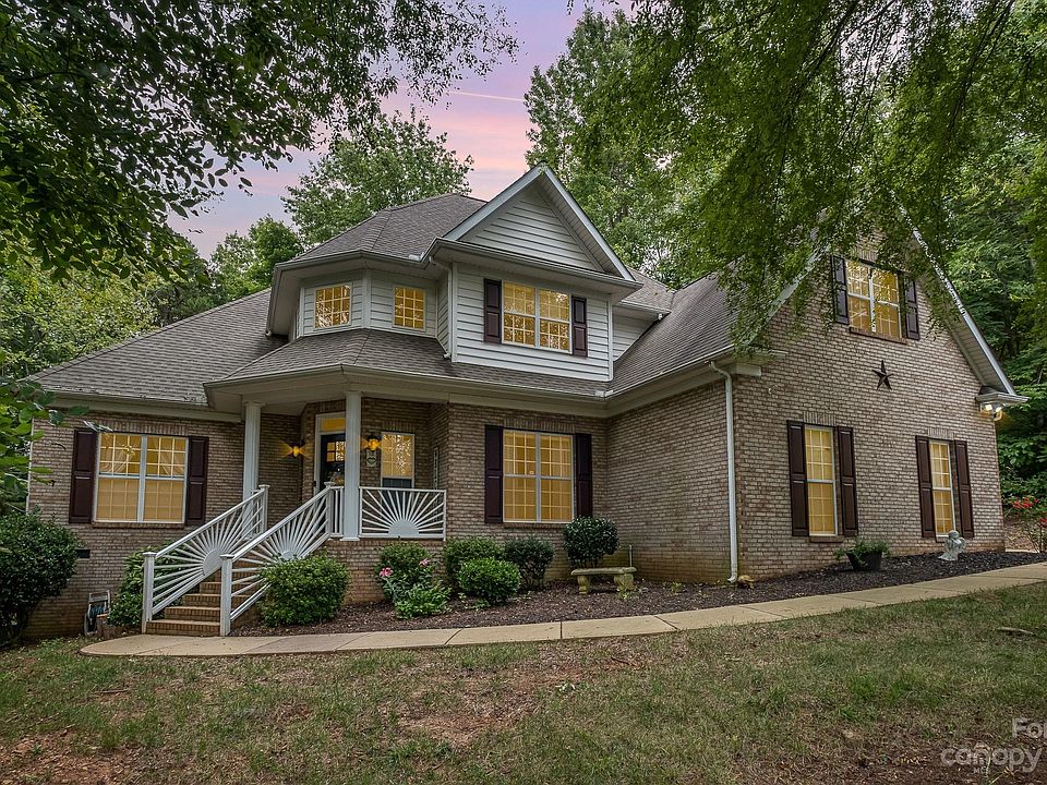 1st image of 9636 Twin Falls Ct