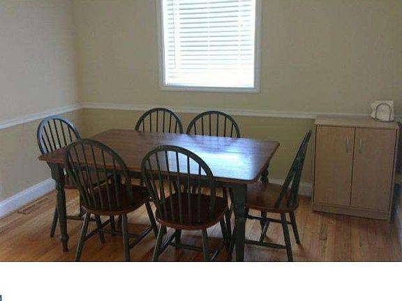 5th image of 1110 Birchwood Dr