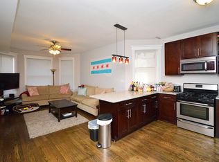 3940 N Southport Ave APT 1R, Chicago, IL 60613