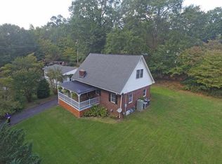 103 Pinewood Dr, Easley, SC 29640