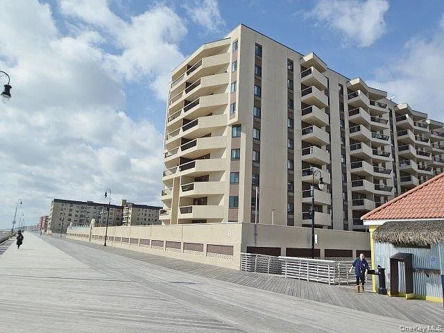 360 Shore Rd #5E — Photo 20