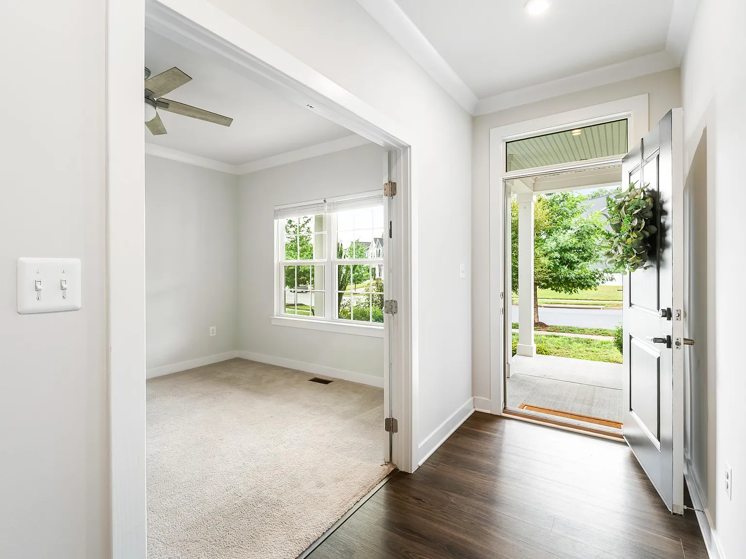 4 bed, 3.5 bath, 3588 sqft, $3,400 — Photo 3