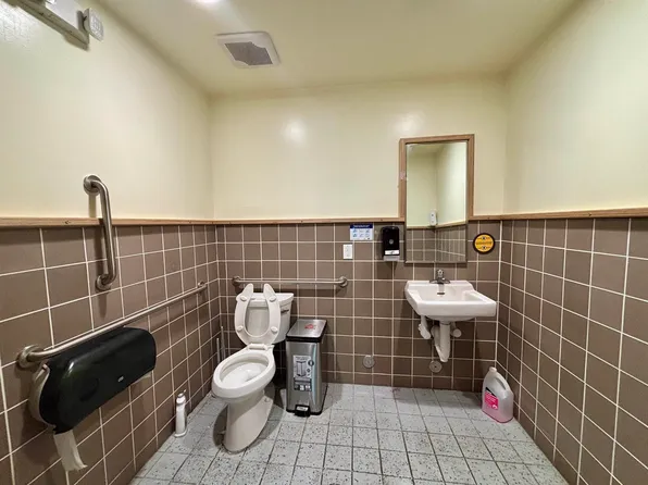 700 Plaza Drive image 12 of 14