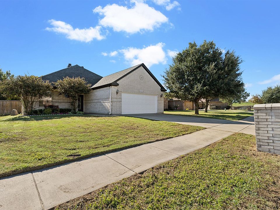 1st image of 8457 Arroyo Ln