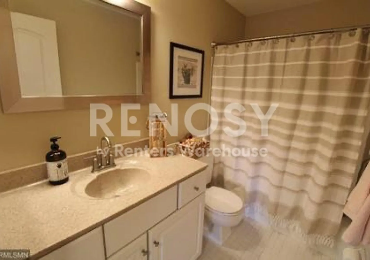 Very Nice 2BD/2BA Condo In Roseville — Photo 4