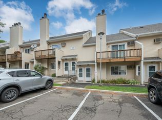 8 Rose Ln APT 18-12, Danbury, CT 06811