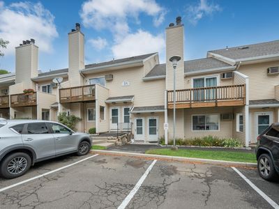 8 Rose Lane APT 18-12, Danbury, CT, 06811