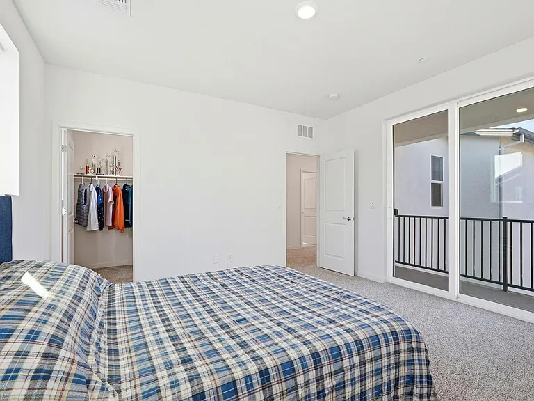 2809 Earthened Walk — Photo 24
