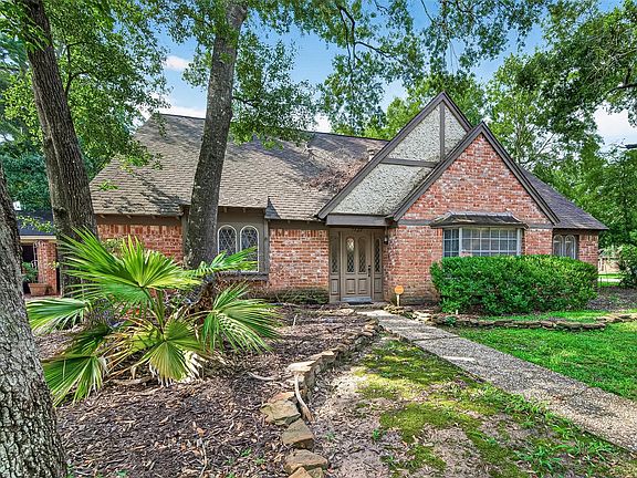 2nd image of 5623 Pinewilde Dr