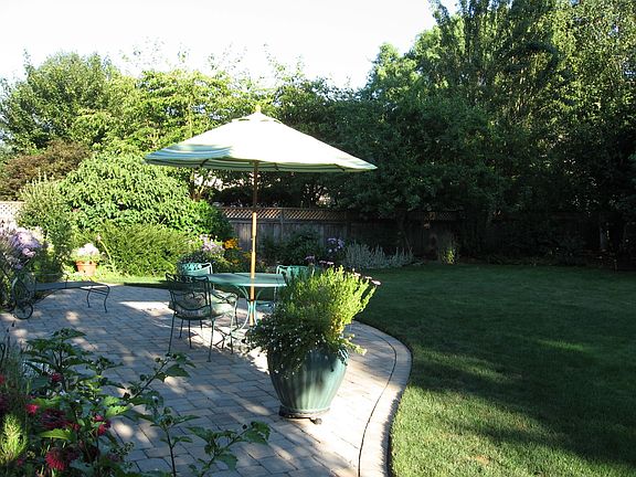 2nd image of 2200 River Heights Cir