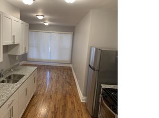 327 E 57th St #2, Chicago, IL 60637