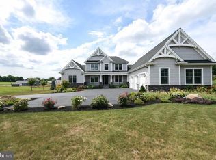 7091 Schoolhouse Rd, Hershey, PA 17033