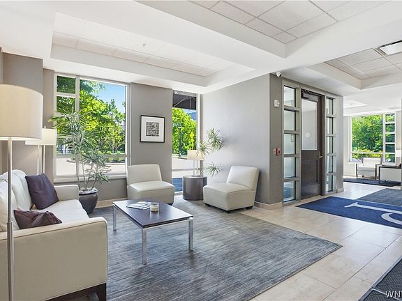 4th image of 132 Lakefront Blvd Unit 603