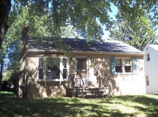 631 Hunter Blvd, Lansing, MI 48910