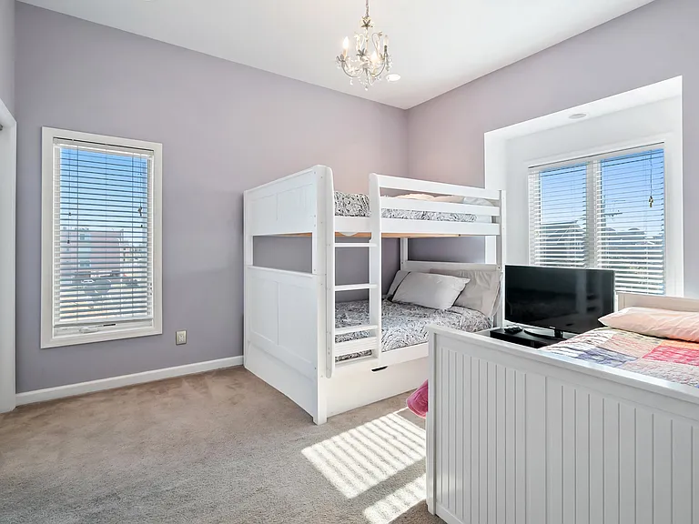 18 Sheridan Ave #3 — Photo 8