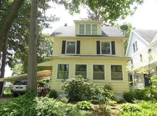 25 Winchester St, Rochester, NY 14615