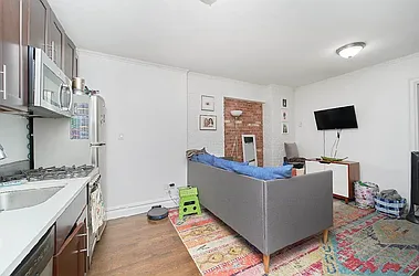 Rented by Living New York