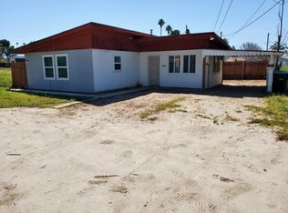 601 E Menlo Ave, Hemet, CA 92543