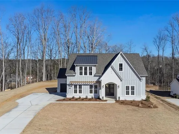 8375 Beryl Overlook, Gainesville, GA 30506