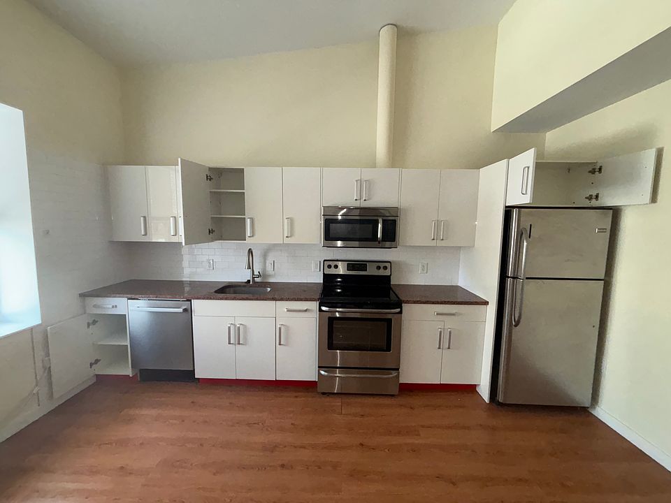 1st image of 249 S 49th St #412