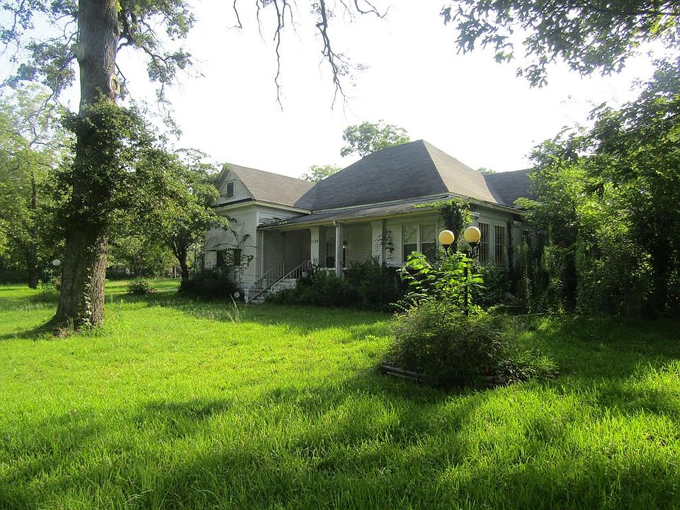 1128 Sayers St, Lufkin, TX 75904 Zillow