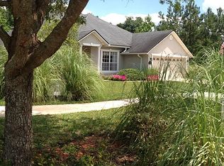 1231 Dunns Lake Dr, Jacksonville, FL 32218