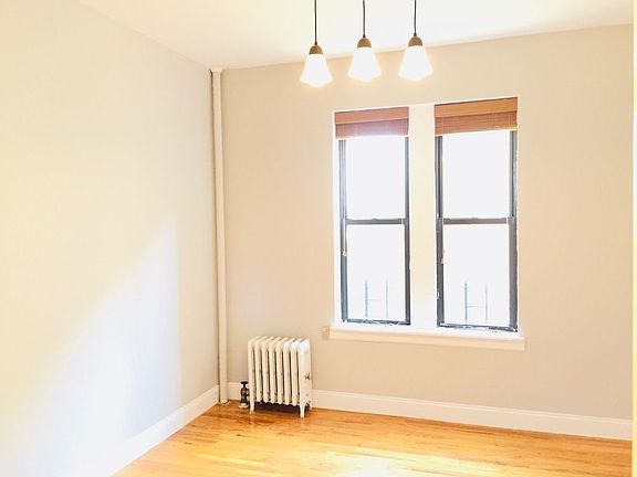 5th image of 2114 Caton Ave APT 4D