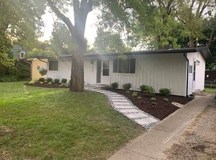 1439 Jorn Ct, Ann Arbor, MI 48104