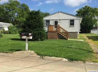 2212 21st St SW, Mason City, IA 50401