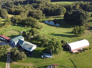 980 Herron Rd, New Cumberland, WV 26047