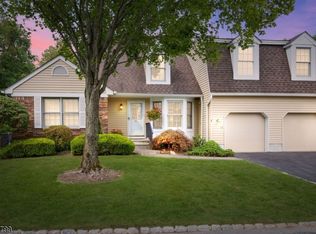 43 Dexter Dr N, Basking Ridge, NJ 07920