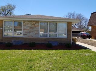 10611 Preston St, Westchester, IL