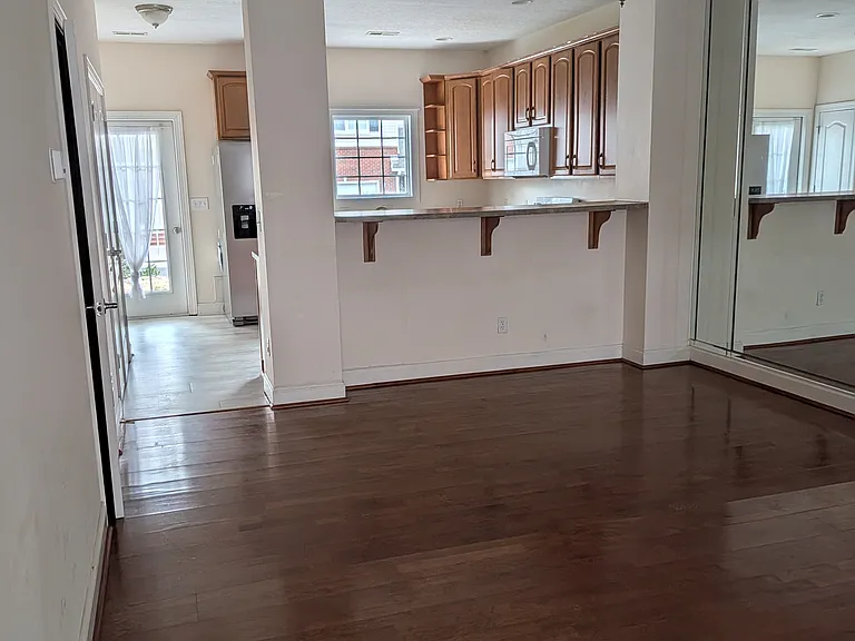 243 Sheliah Ct — Photo 7
