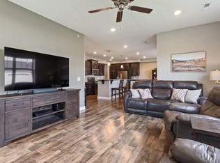 19537 Millpond Way, Maple Grove, MN 55311