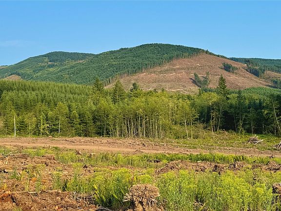 4th image of 3725 Little Kalama River Road #E