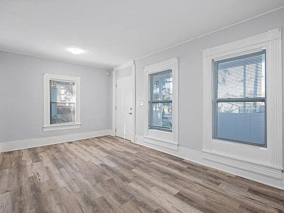 4th image of 1648 W 36th St #1