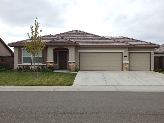 3rd image of 4721 Spyglass Dr