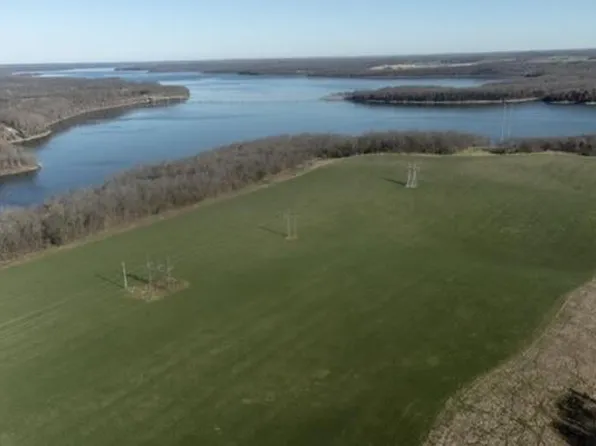 000 Dade 239, Stockton, MO 65785