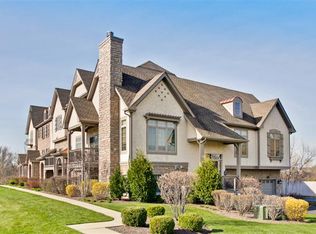 260 Regency Ct UNIT E, Wauconda, IL 60084