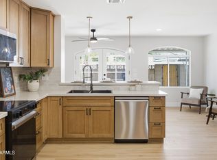 4928 E VIRGINIA Avenue, Phoenix, AZ 85008